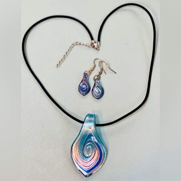 ✨Murano-Style Blown Glass Water Drop
Pendant & Earrings Set - Picture 9 of 11